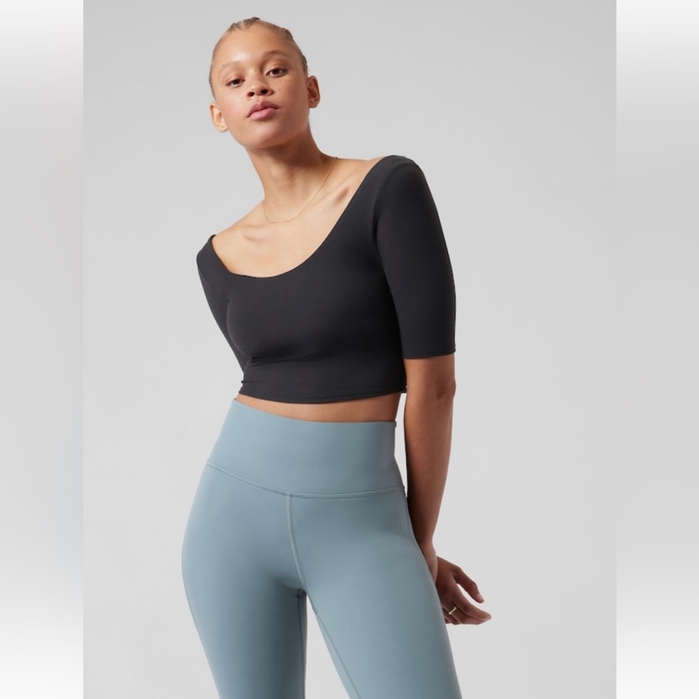 Athleta Exhilarate Crop A-C NWT Size XS